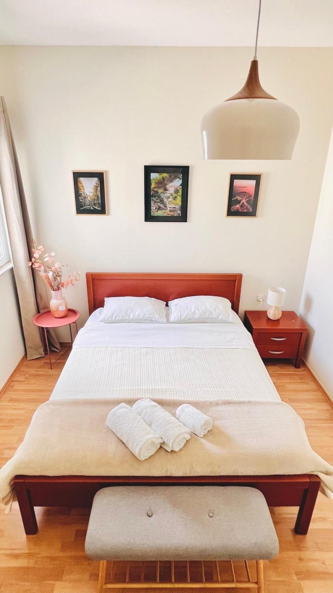 Luxury Beach Apartment W Sunset Sea Views Šibenik Exteriör bild