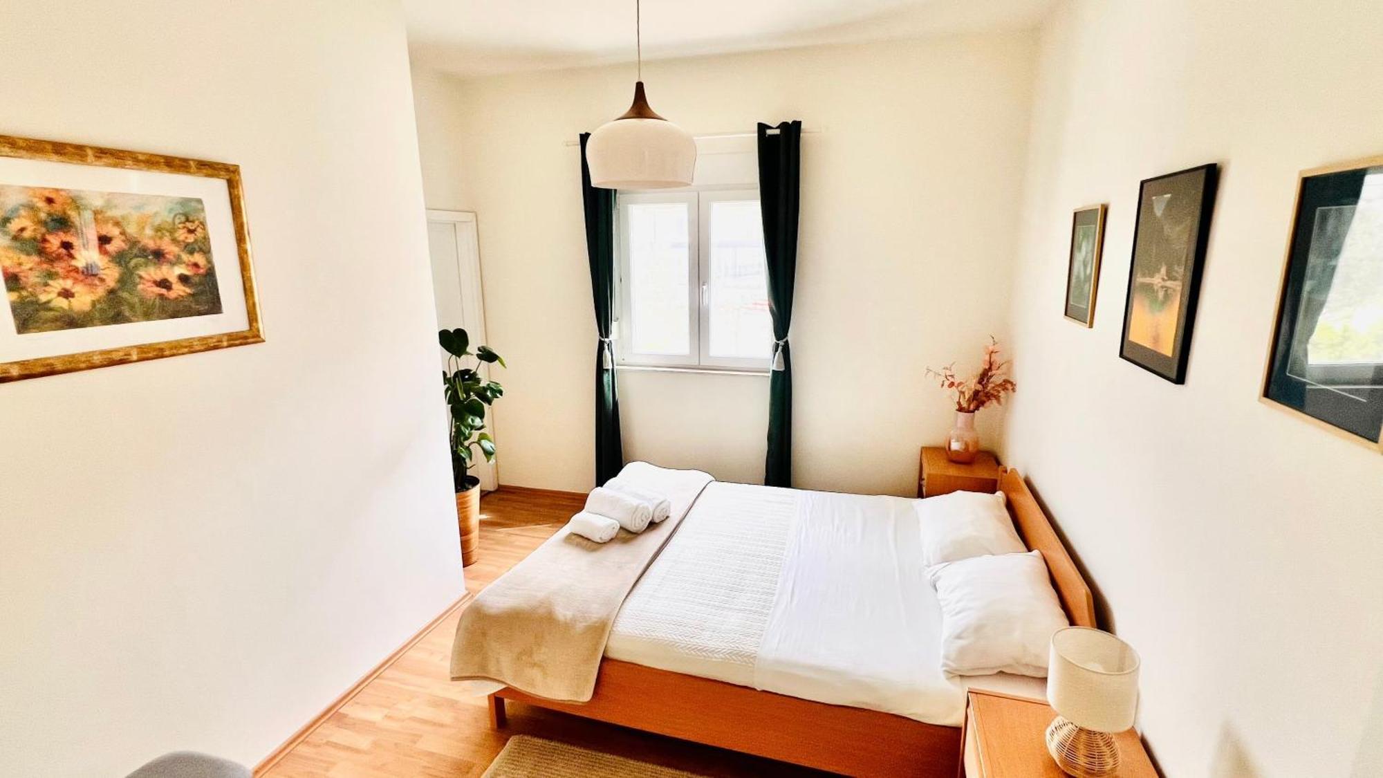 Luxury Beach Apartment W Sunset Sea Views Šibenik Exteriör bild